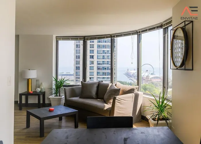 Envitae 2br Vibrant High-rise Penthouse * Chicago